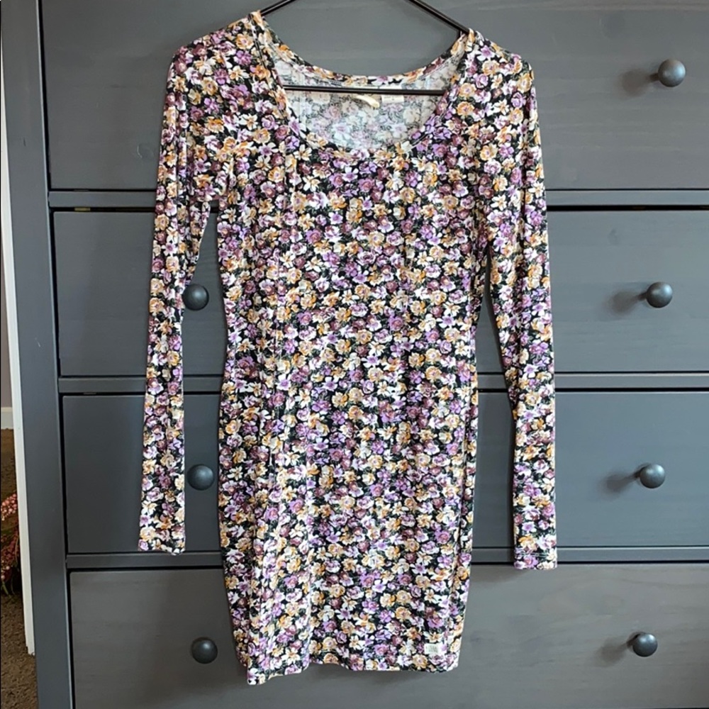 Billabong body con dress